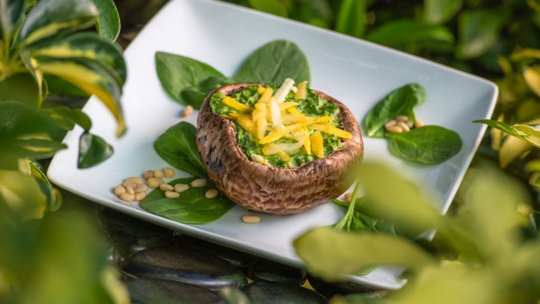 Mushroom Stuffed with Creamed Spinach